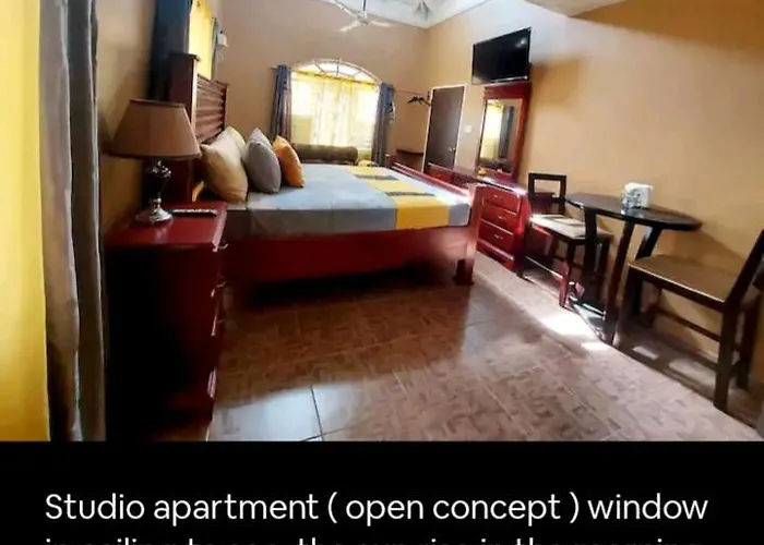 Guest house Cambridge Mi Casa Ur Casa With Pool And Access 3*
